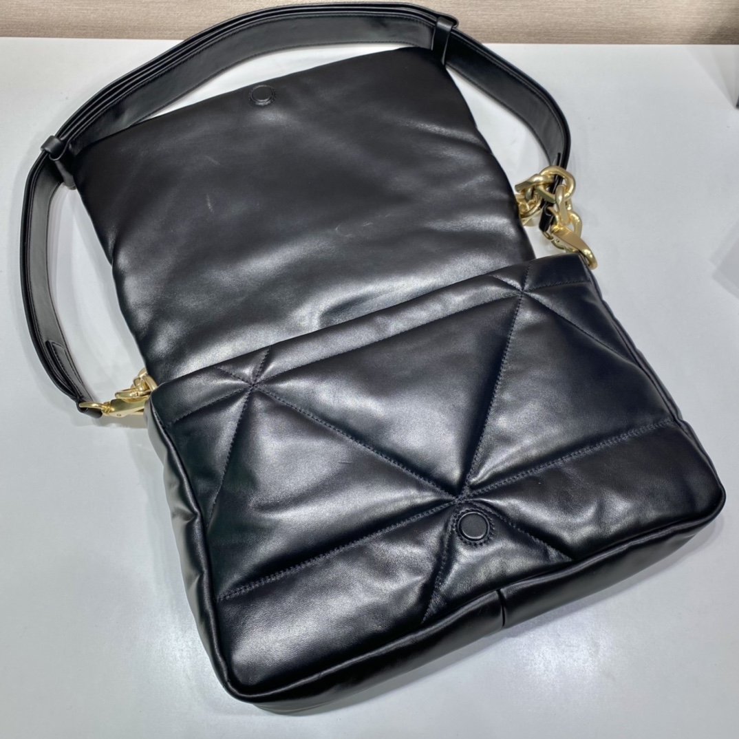 Pra*a handbags-1bd306-31*19*8.5cm