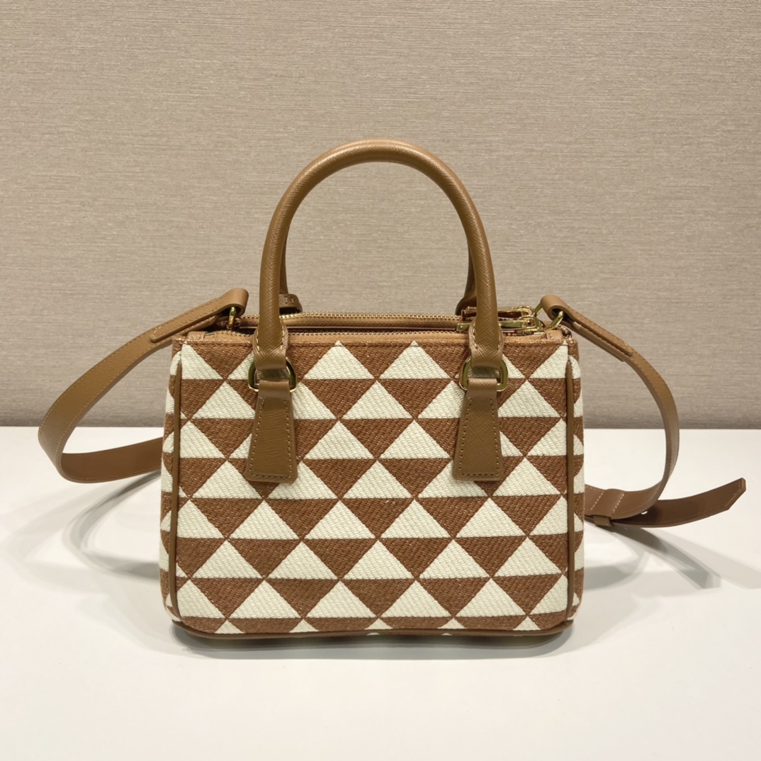 Pra*a borsa galleria in saffiano 1ba846-20*14*11cm