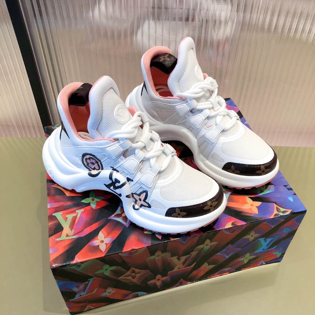 l0*is V*t0n archlight sneaker
