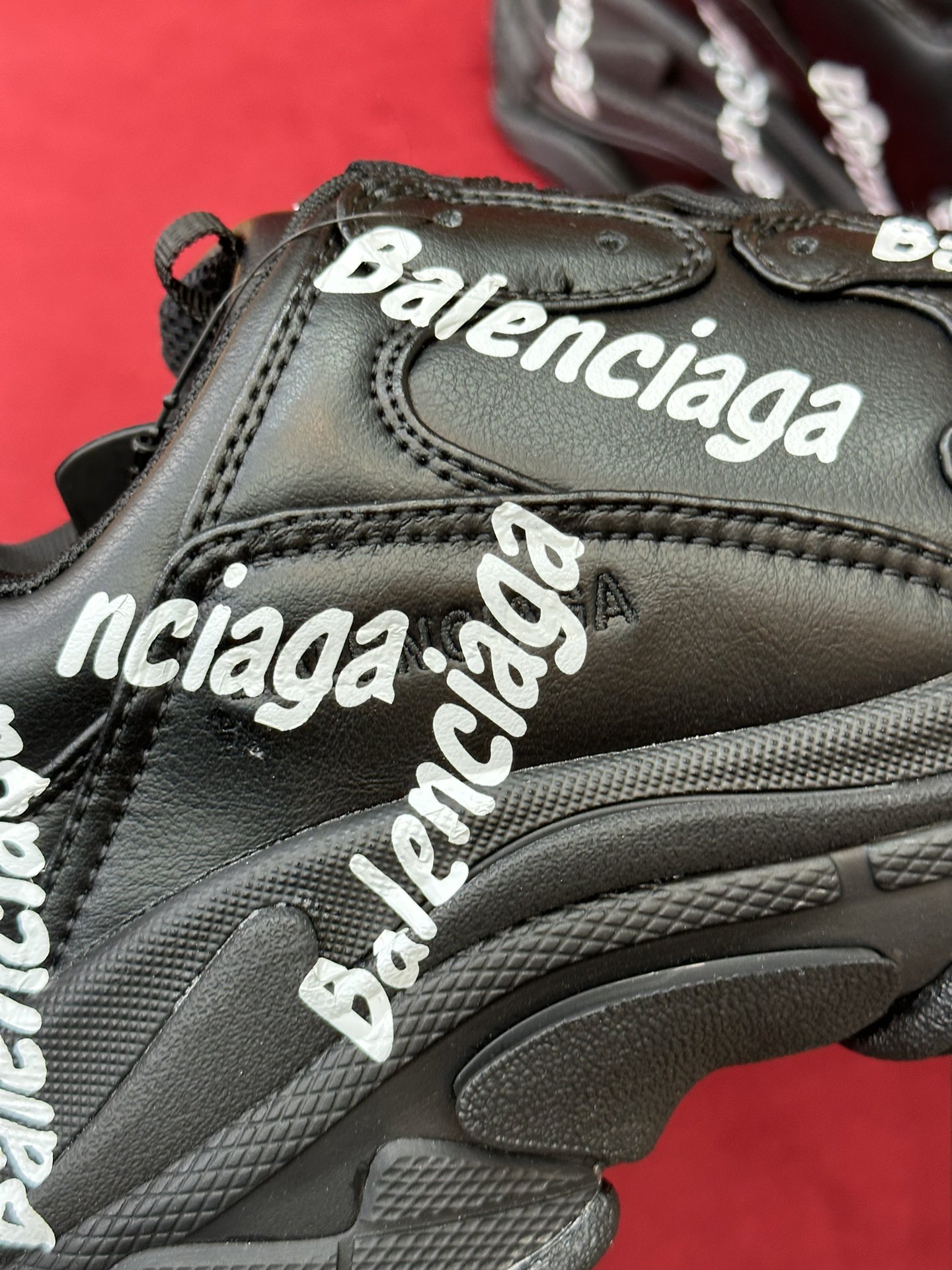 Ba*len*cia*ga sneaker