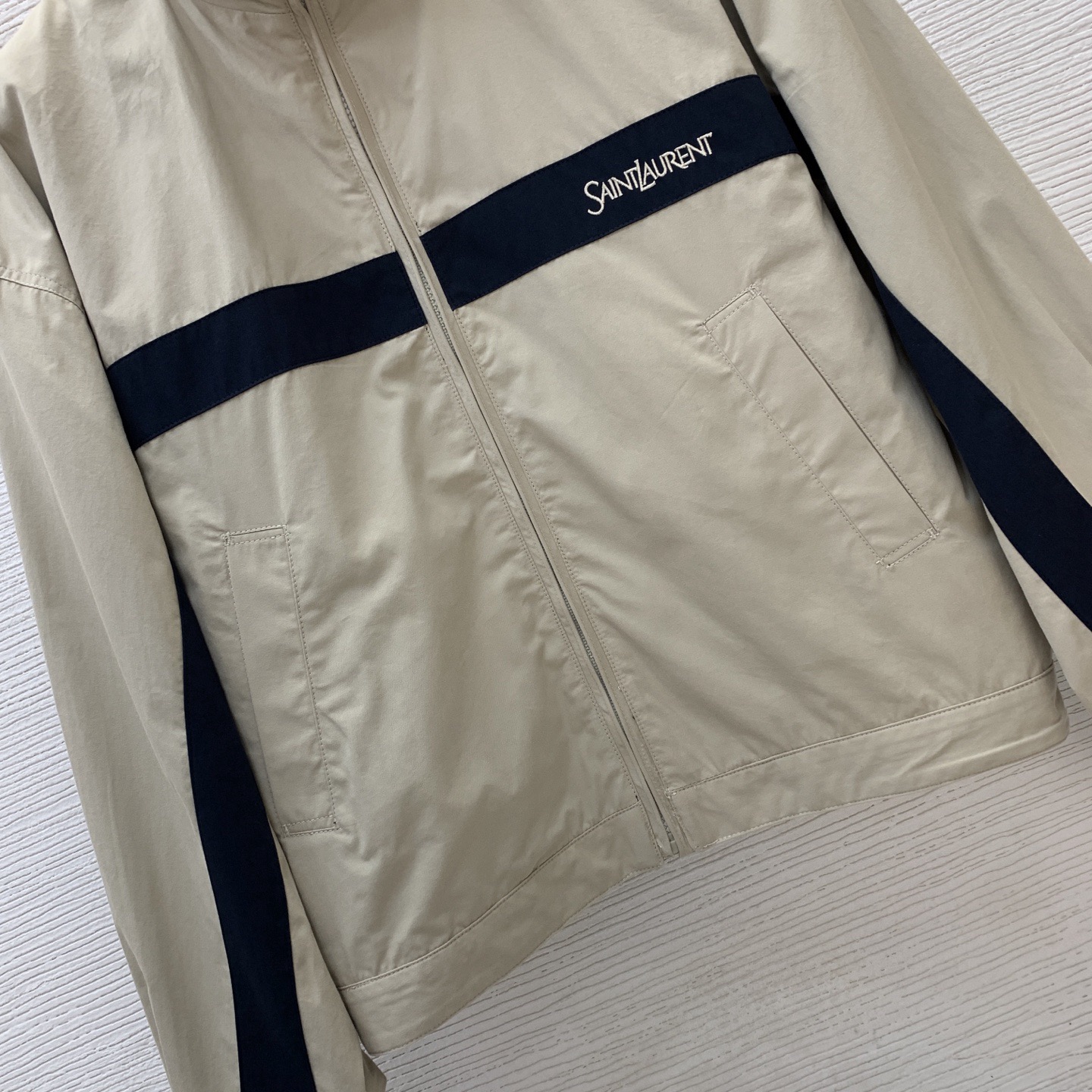 Sa1nt Lau*nt Jacket In Cotton In Beige