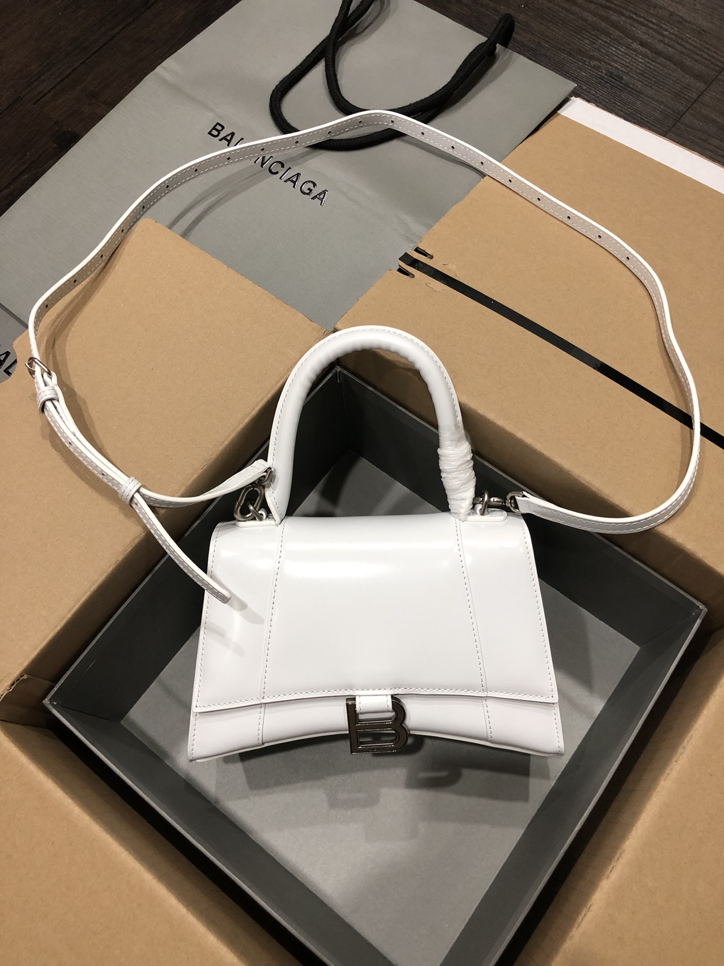 Ba*len*cia*ga hourglass bag-23x10x24cm