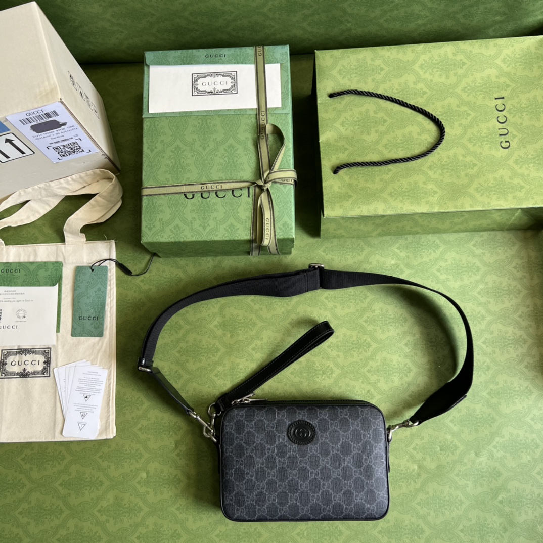 g*u*i vintage gg S*p*e-24.5x 16x 4.5cm