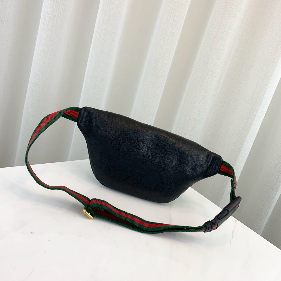 G*u*i waist bag-22cm