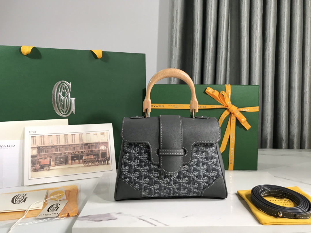 G09ard coated canvas and leather saigon top handle bag-21cm