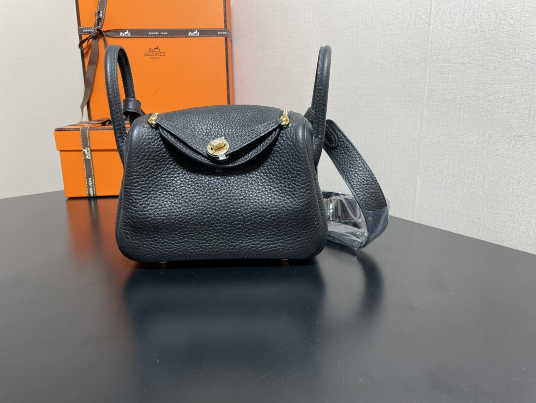 H**mes lindy 19-togo leather-19cm