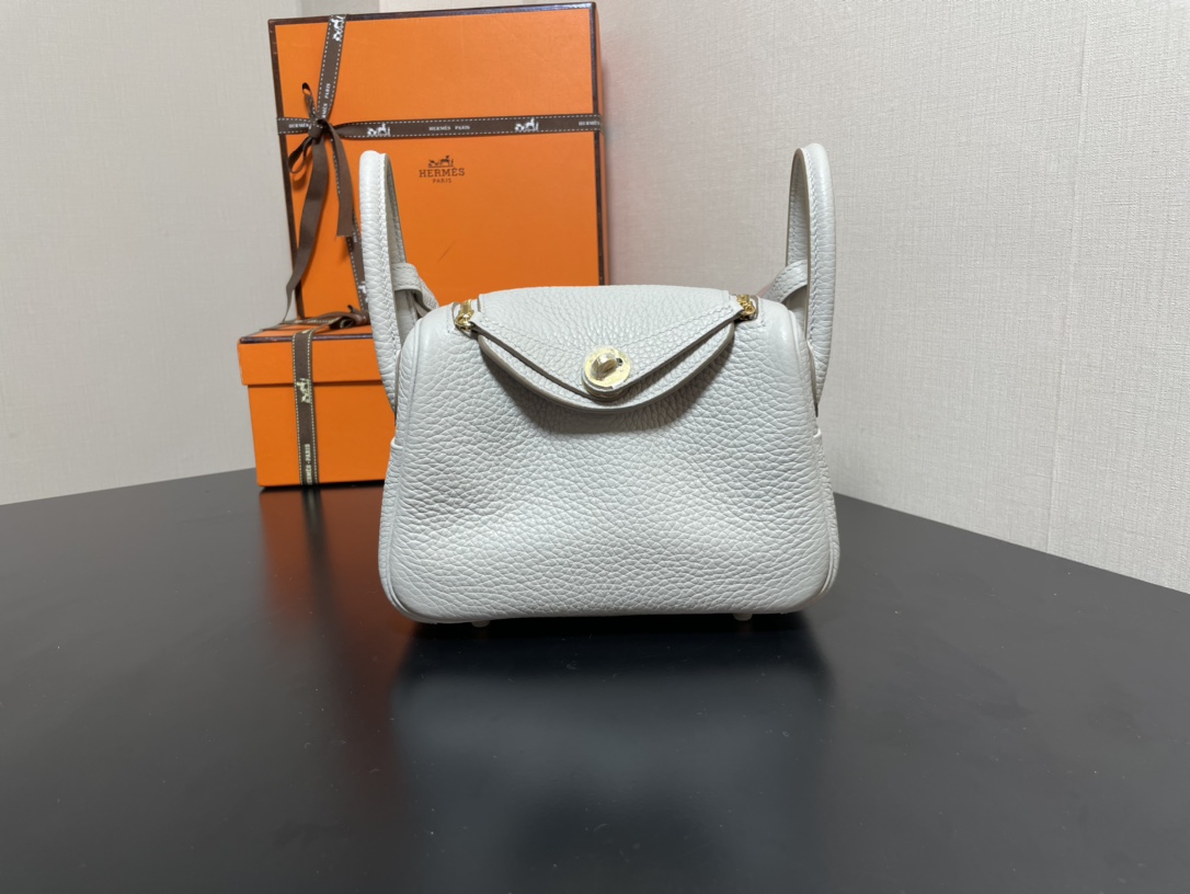 H**mes lindy 19-togo leather-19cm
