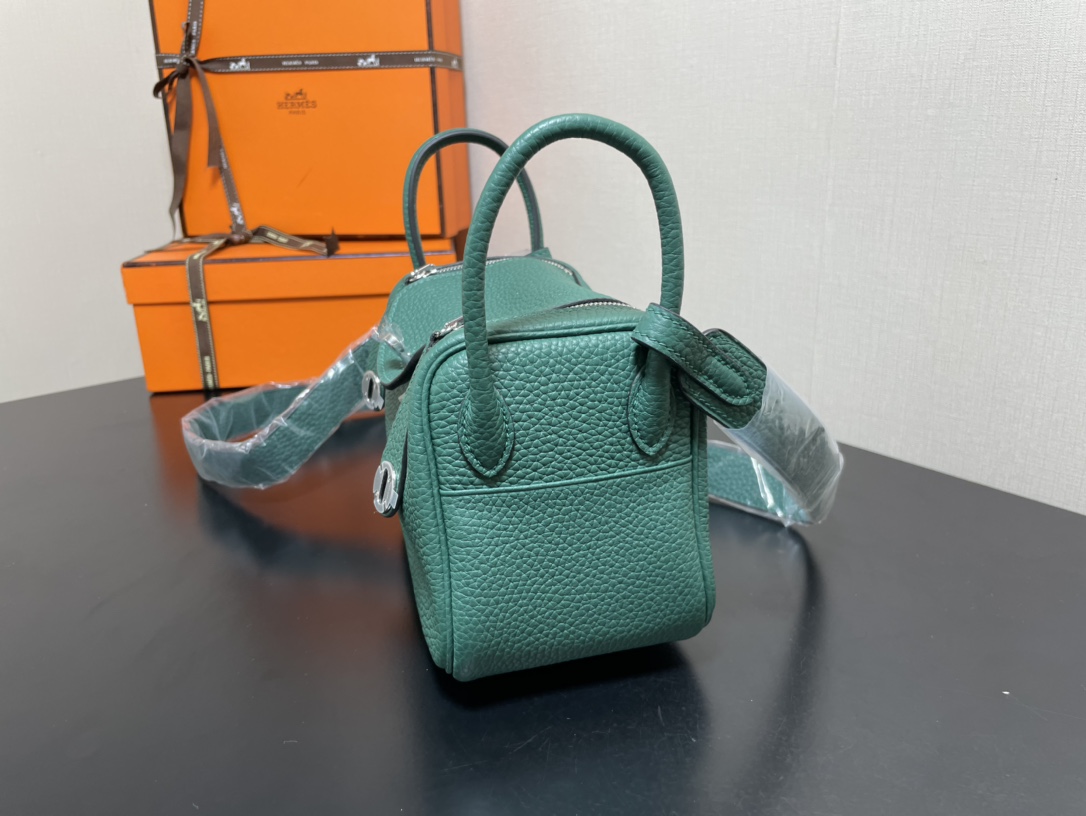 H**mes lindy 19-togo leather-19cm