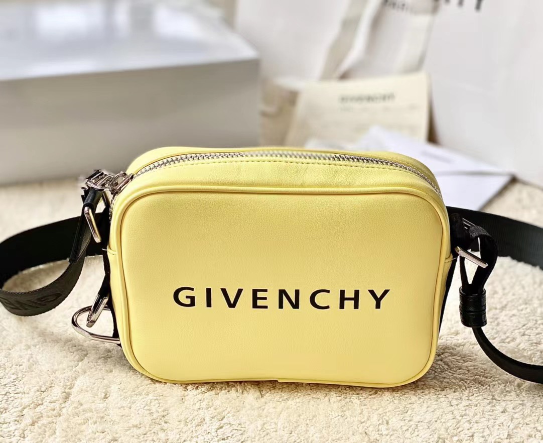 G1uenchy waist bag-16x11x8cm