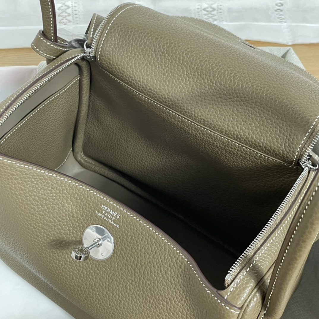 H**mes lindy-tc leather-26&30cm