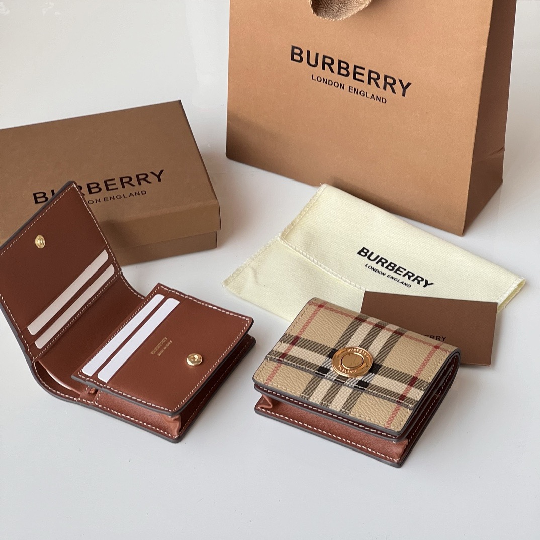 Bv*b*rry wallet-10*3.5*8.5cm