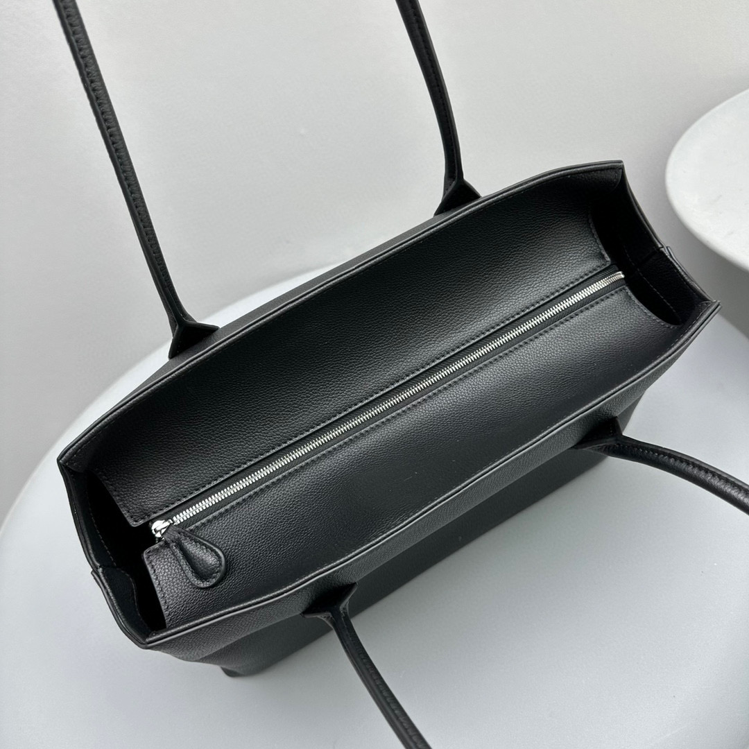 The R0w handle bag-32*19*22cm