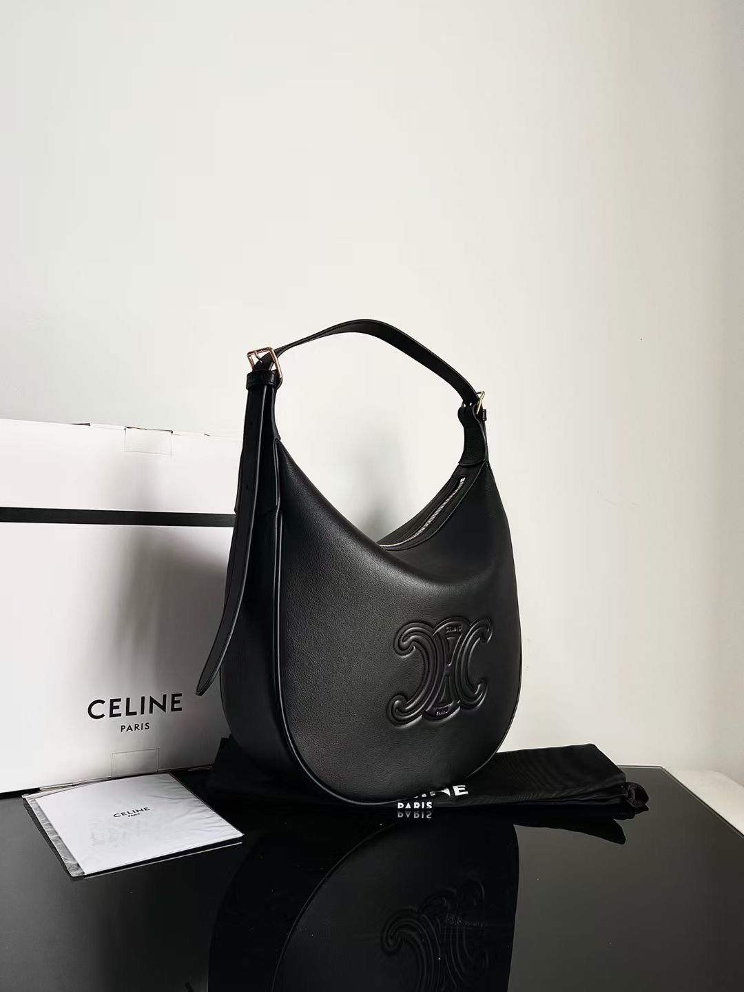 Ce**e hobo underarm bag -30 x 28.5 x 8cm