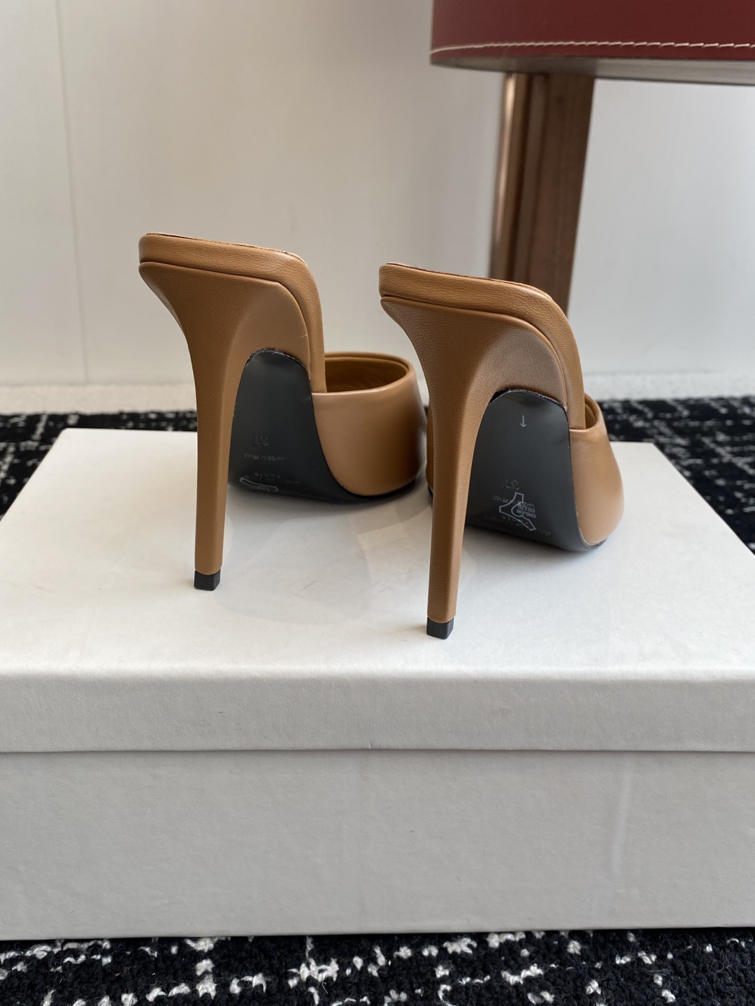 Y51 sandals-10.5cm