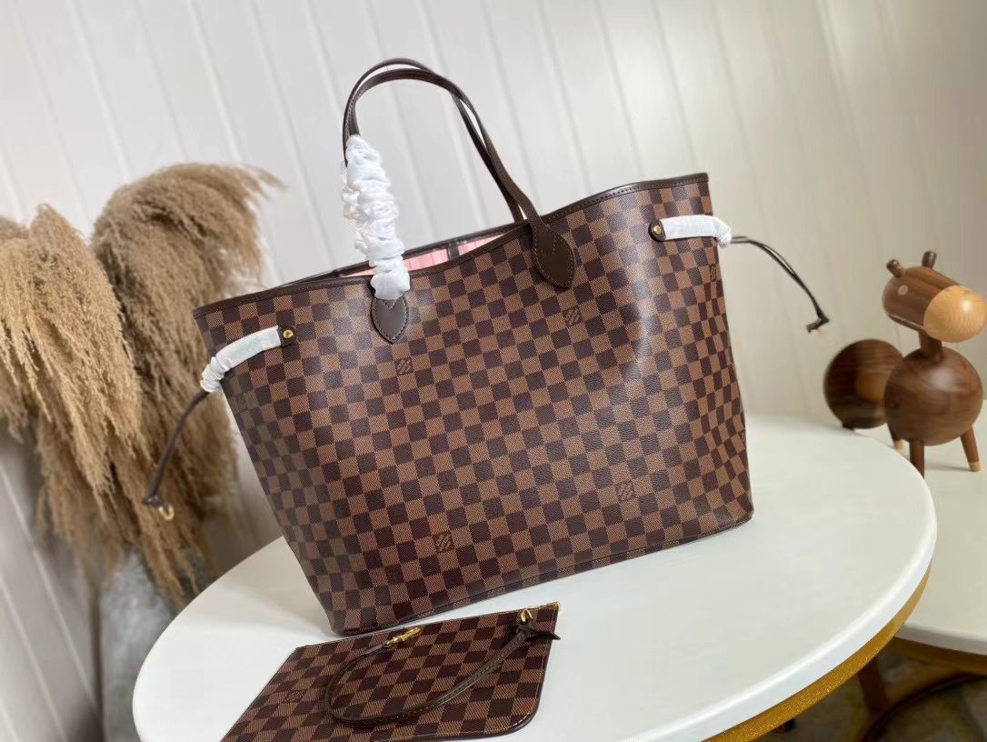 l0*is V*t0n neverfull gm ( pink inside) -40*33*20cm