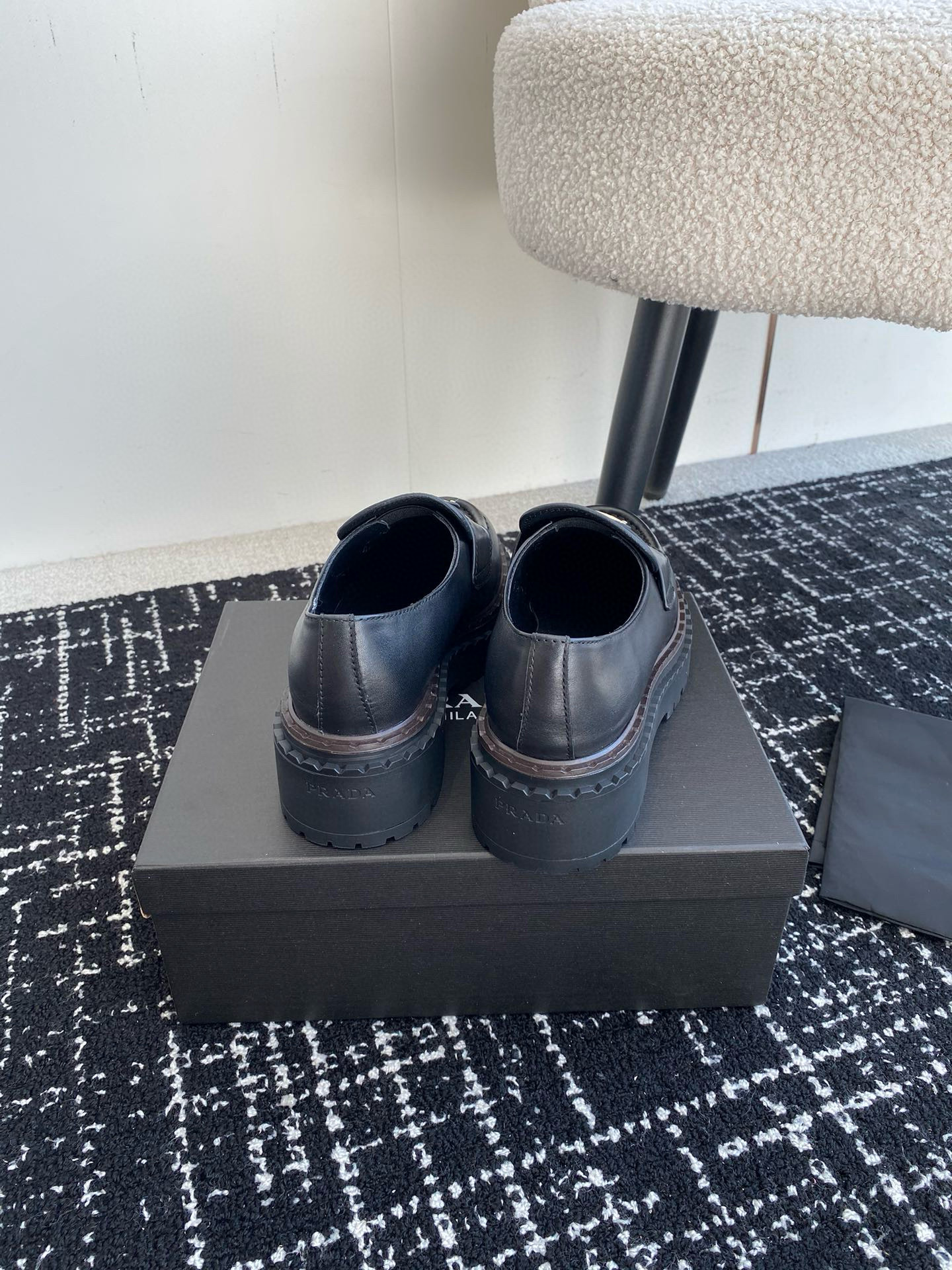 Pra*a loafers 2024ss