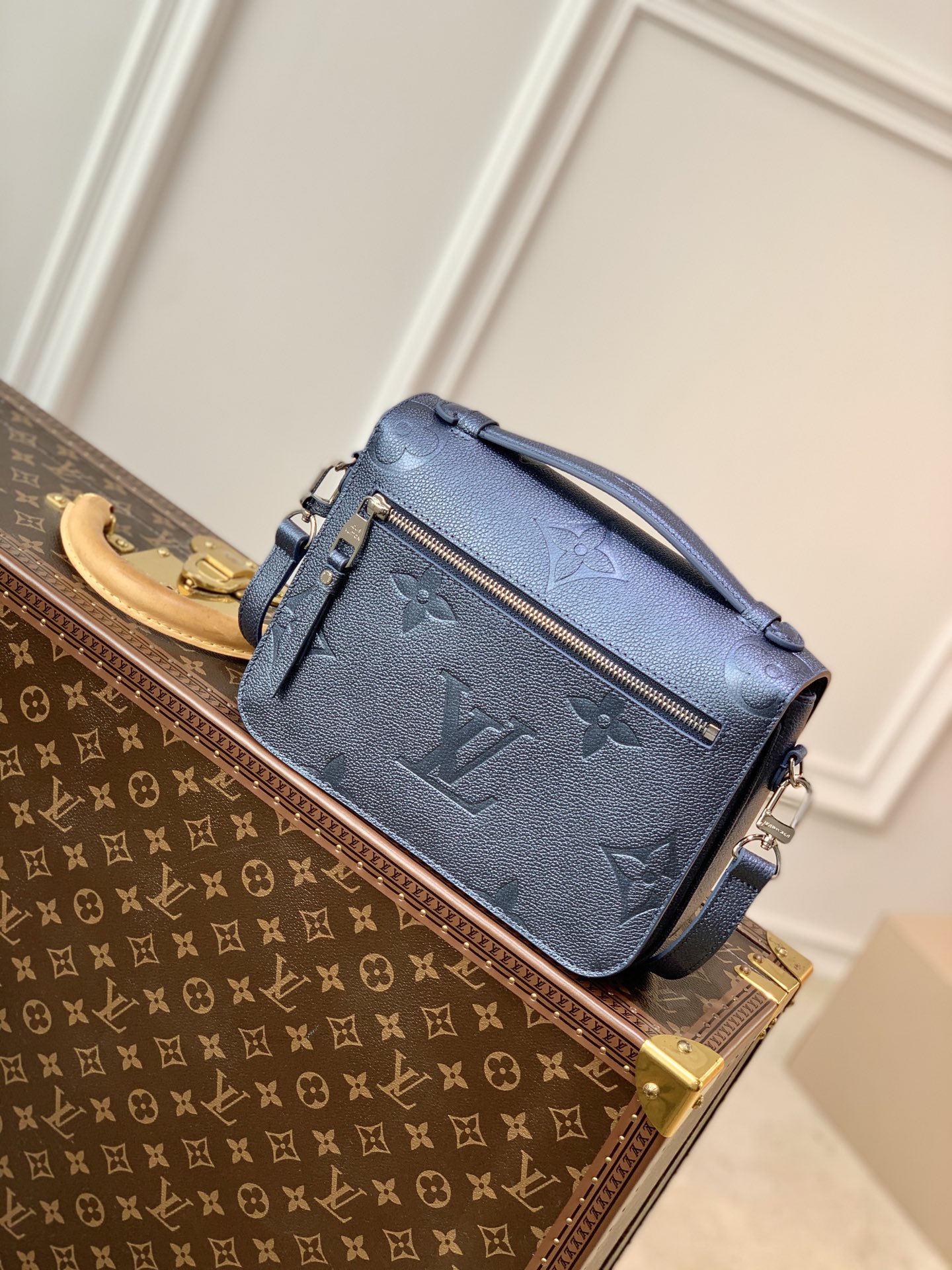 l0*is V*t0n pochette metis handbags-navy blue-25*19*7cm