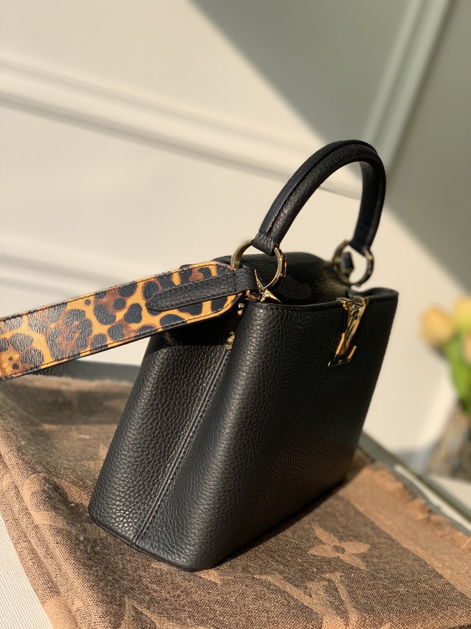 l0*is V*t0n capucines bag-27*18*9cm
