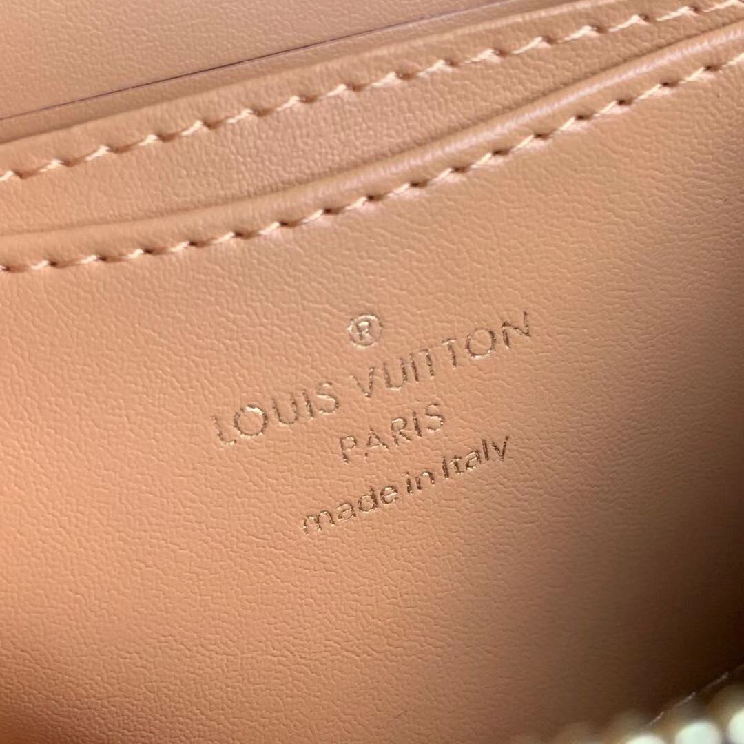 l0*is V*t0n since 1854 zippy wallet-11*8.5*12cm