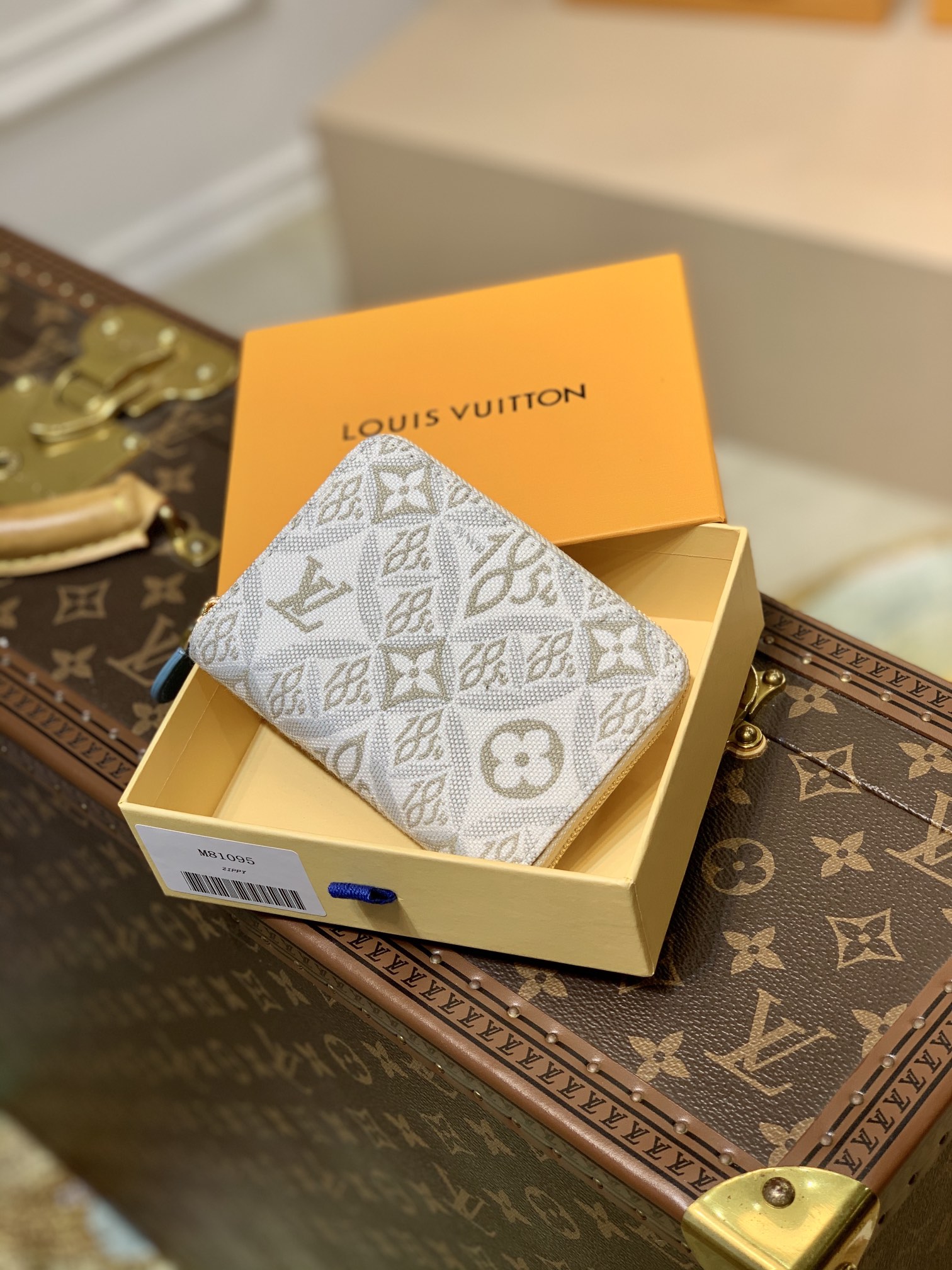 l0*is V*t0n zippy wallet-m80865-11*8.5*12cm