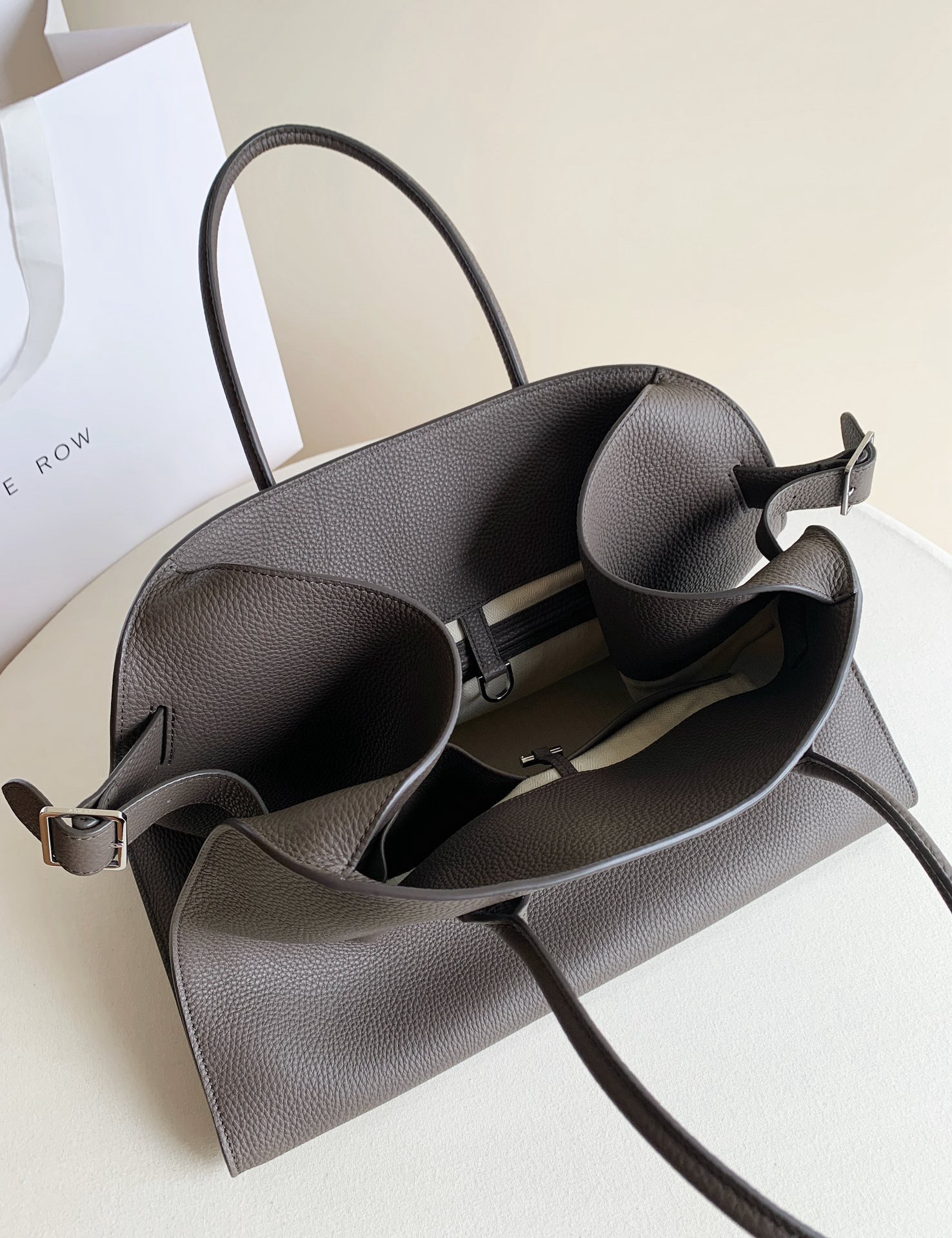 The R0w margaux 17 bag-43x30x25cm