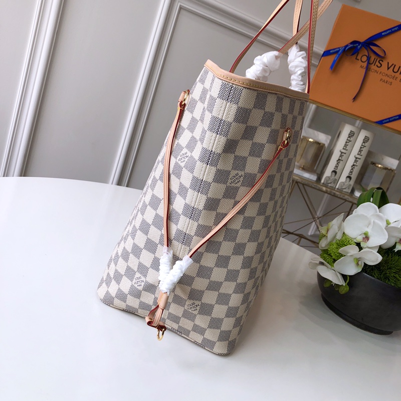 l0*is V*t0n neverfull gm ( beige inside) -40*33*20cm