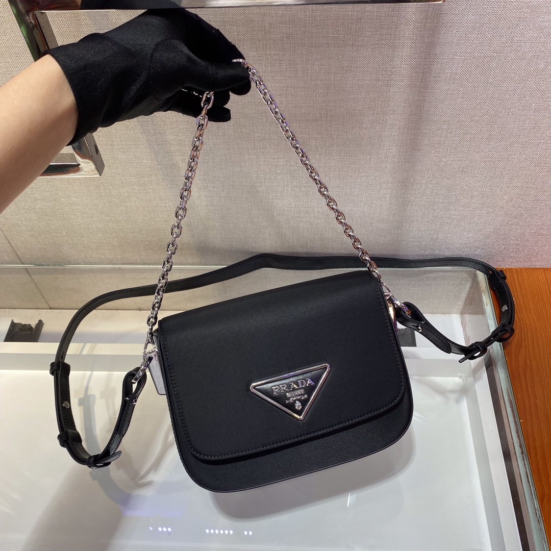 Pra*a chain bag 1bh171-21*16*6.5cm
