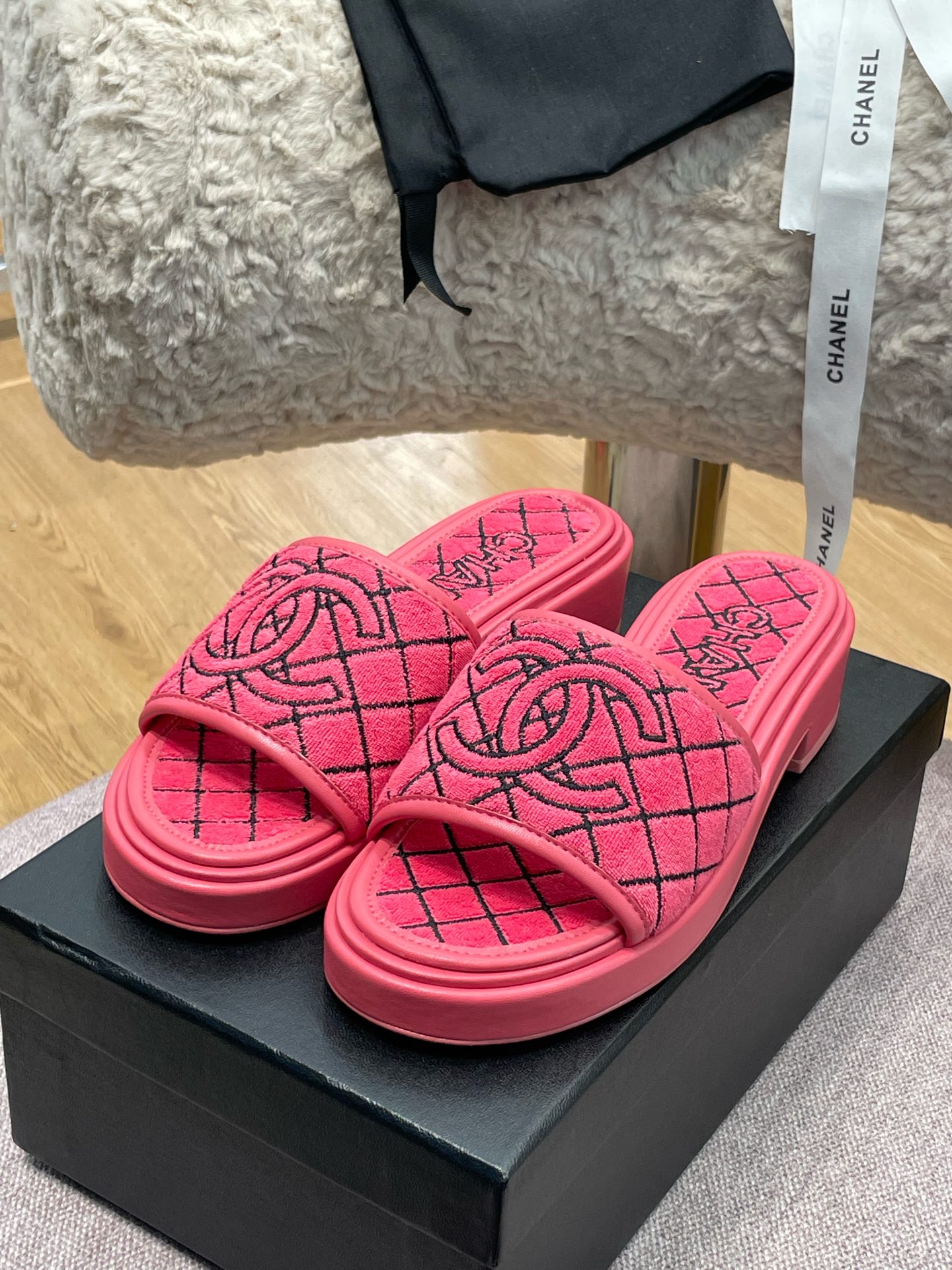 Ch@nel 2022ss Slides
