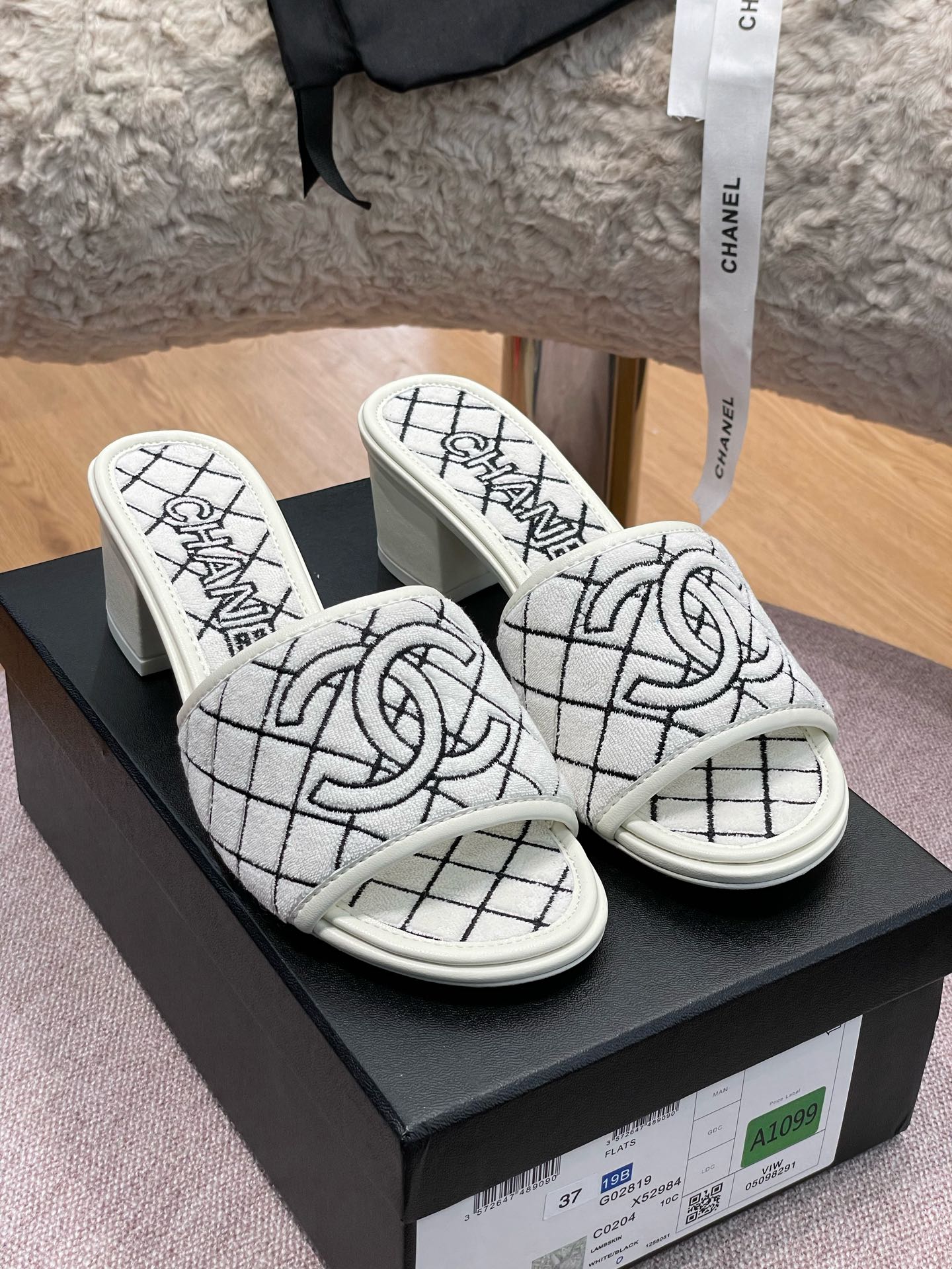 Ch@nel 2022ss Slides