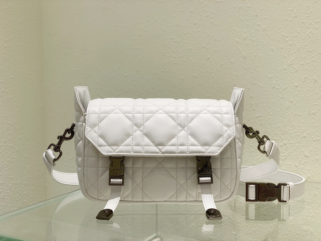 D*or camp bag-23×15×8cm