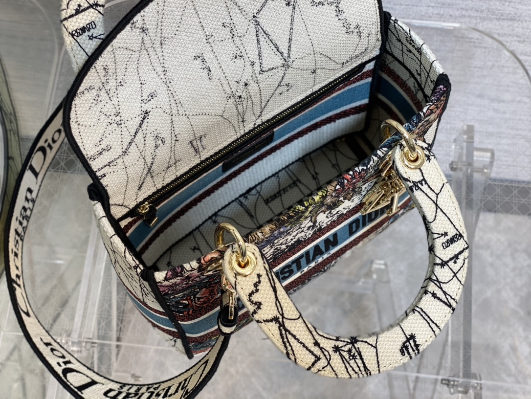 lady D*or handle bag-24cm