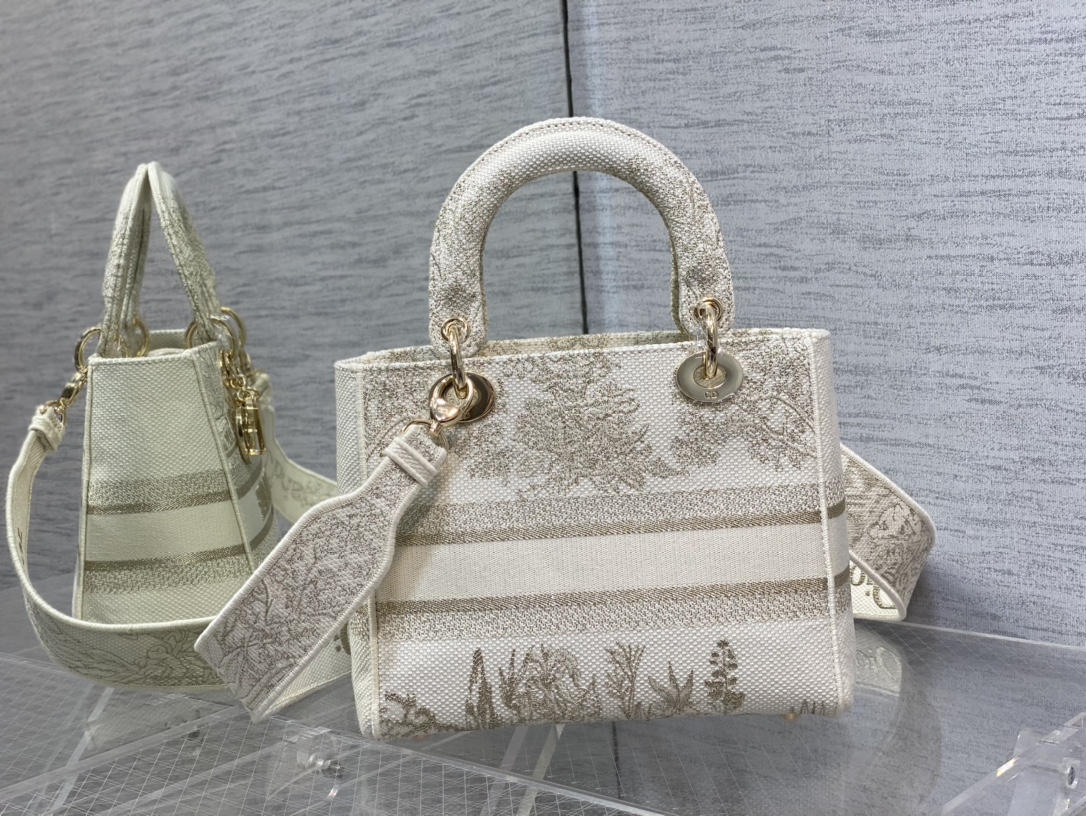 lady D*or handle bag-24cm