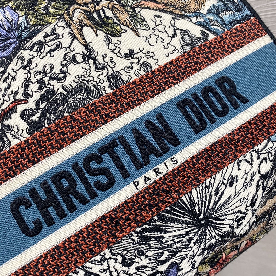 lady D*or handle bag-24cm