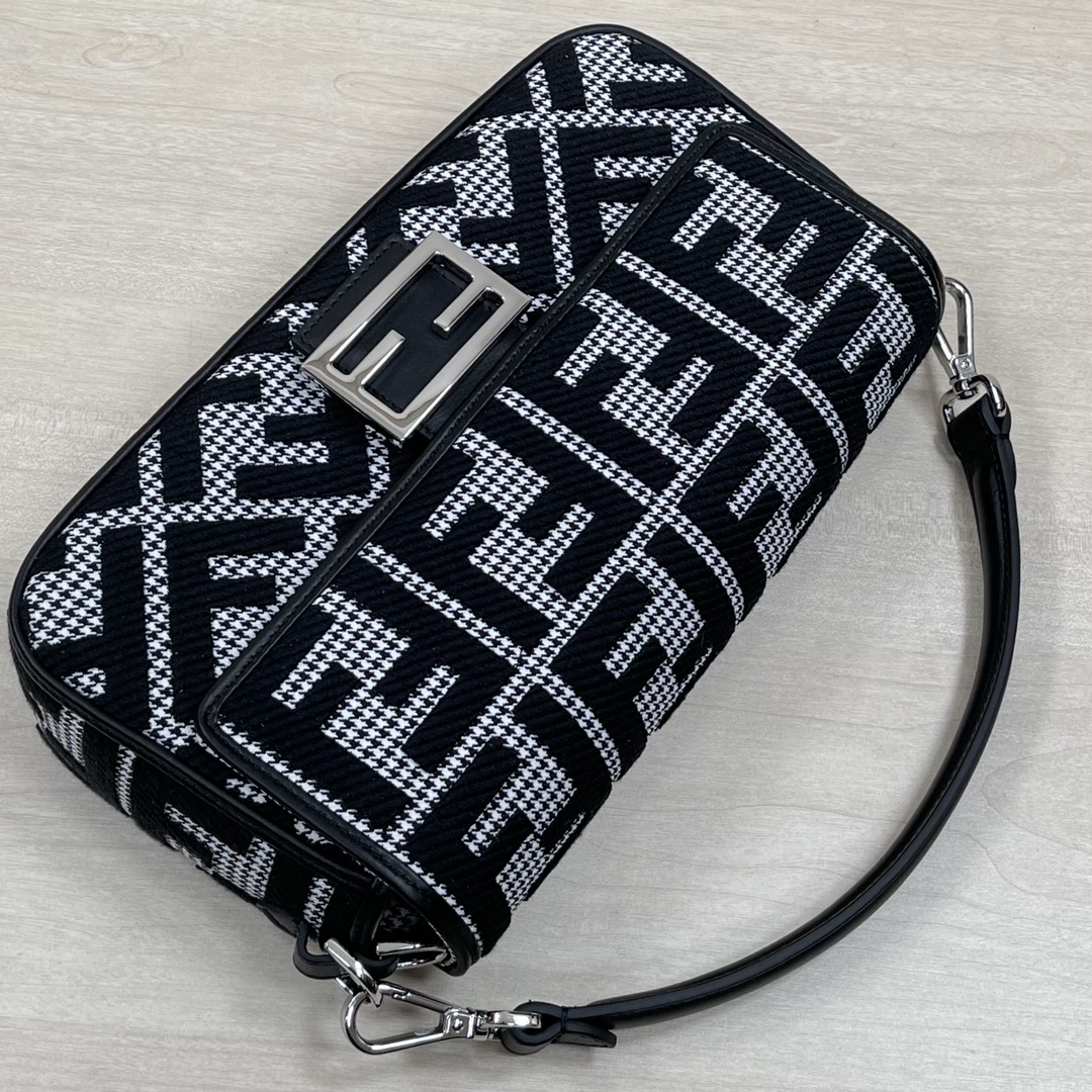F**di baguette bag-27*15*11cm