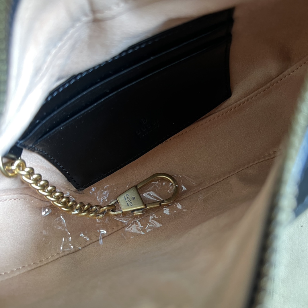 G*u*i marmont bag-21x11x5cm