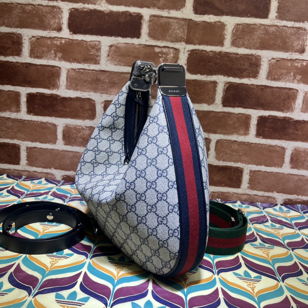 G*u*i attache large shoulder bag-35*32*6cm