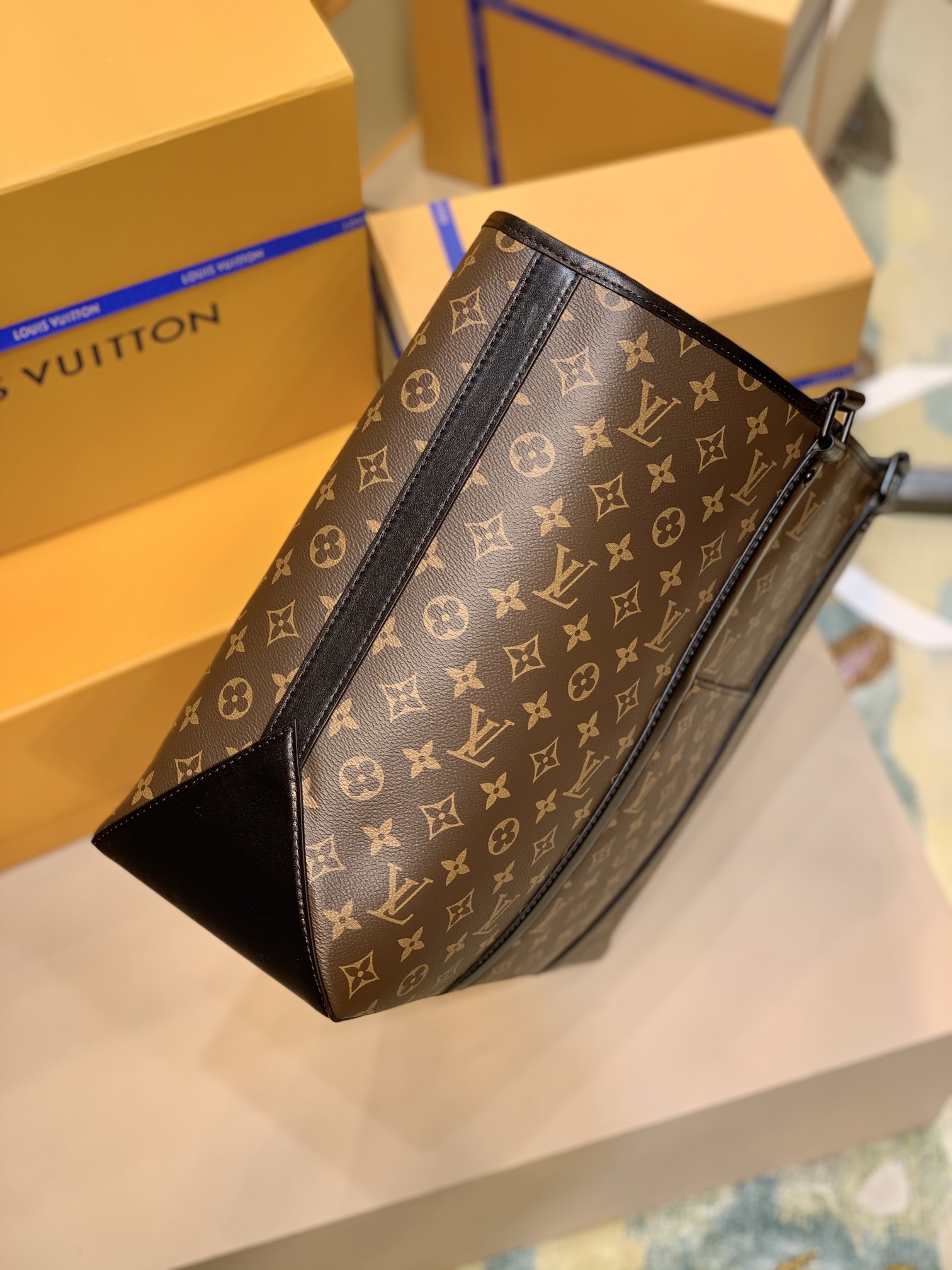l0*is V*t0n week-end tote -38.5*29*11cm