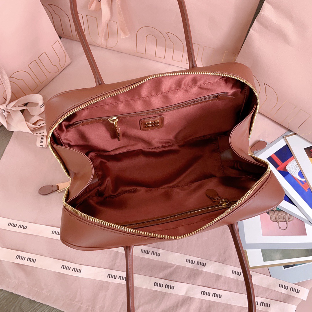 M1um1u leather top handbag-29x17x9cm