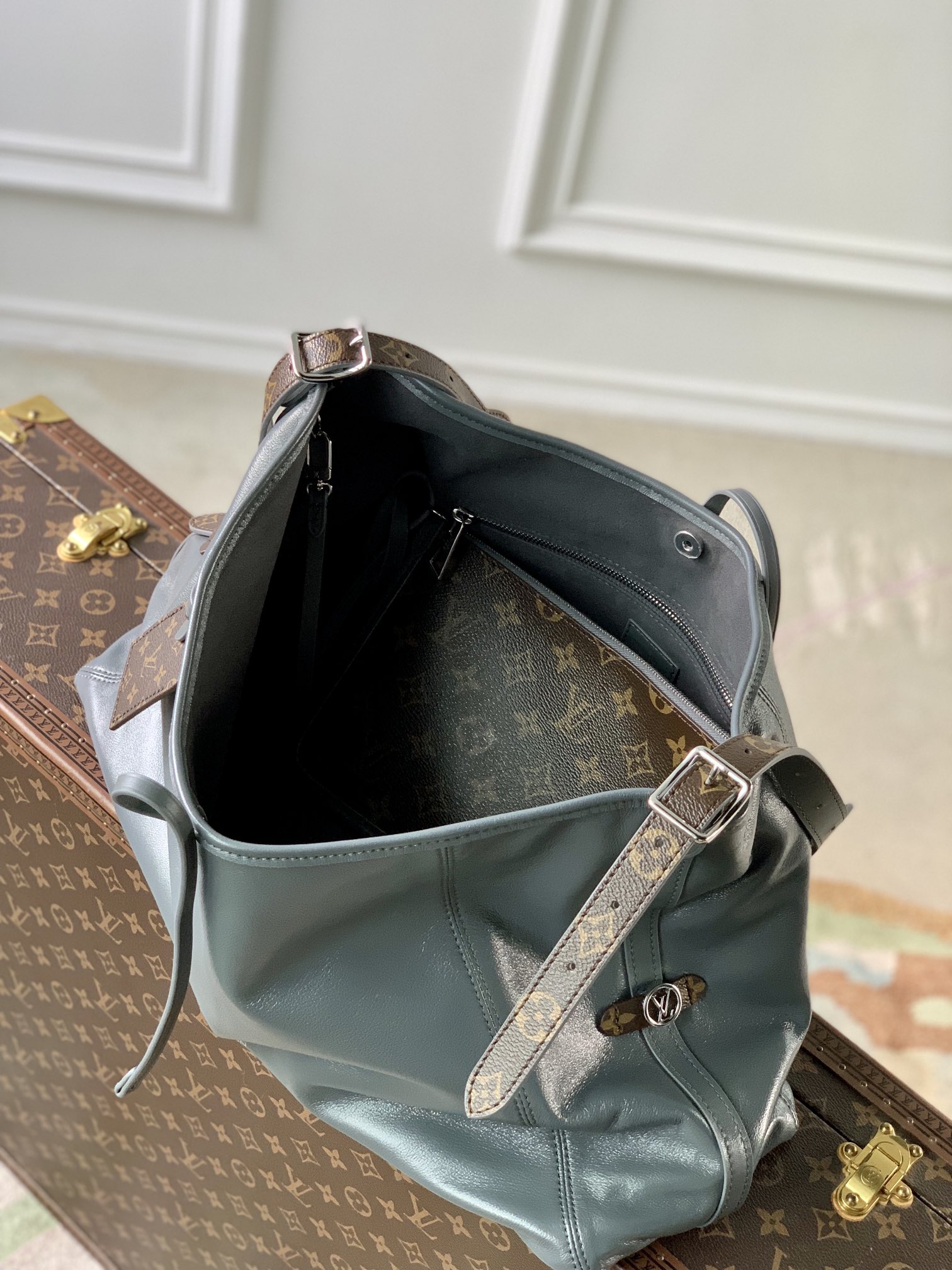 l0*is V*t0n carryall dark bag-m12583-39 x 30 x 15cm