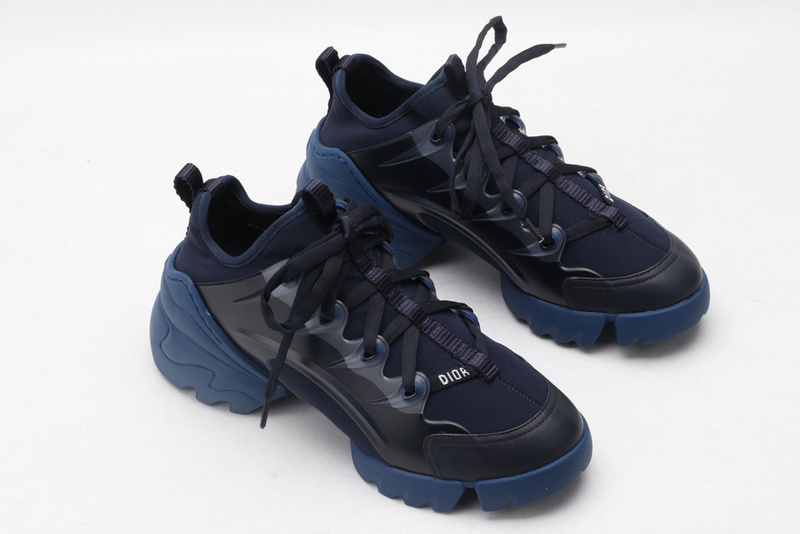 D*or sports sneakers
