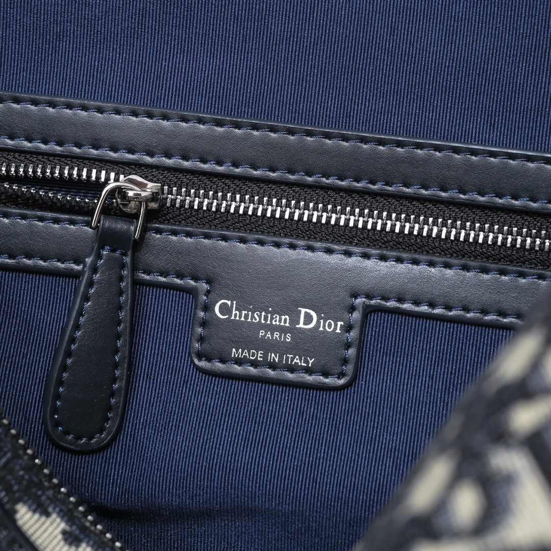 Diro Oblique Changing Bag-38 x 28 x 16CM