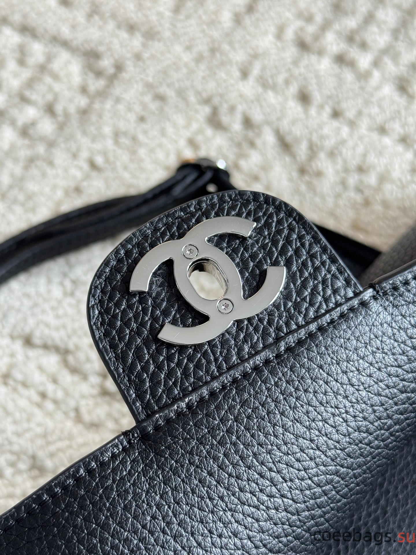Ch@nel Maxi Flapbag , Grained Calfskinr-Tone Metal-26*38.5*11CM