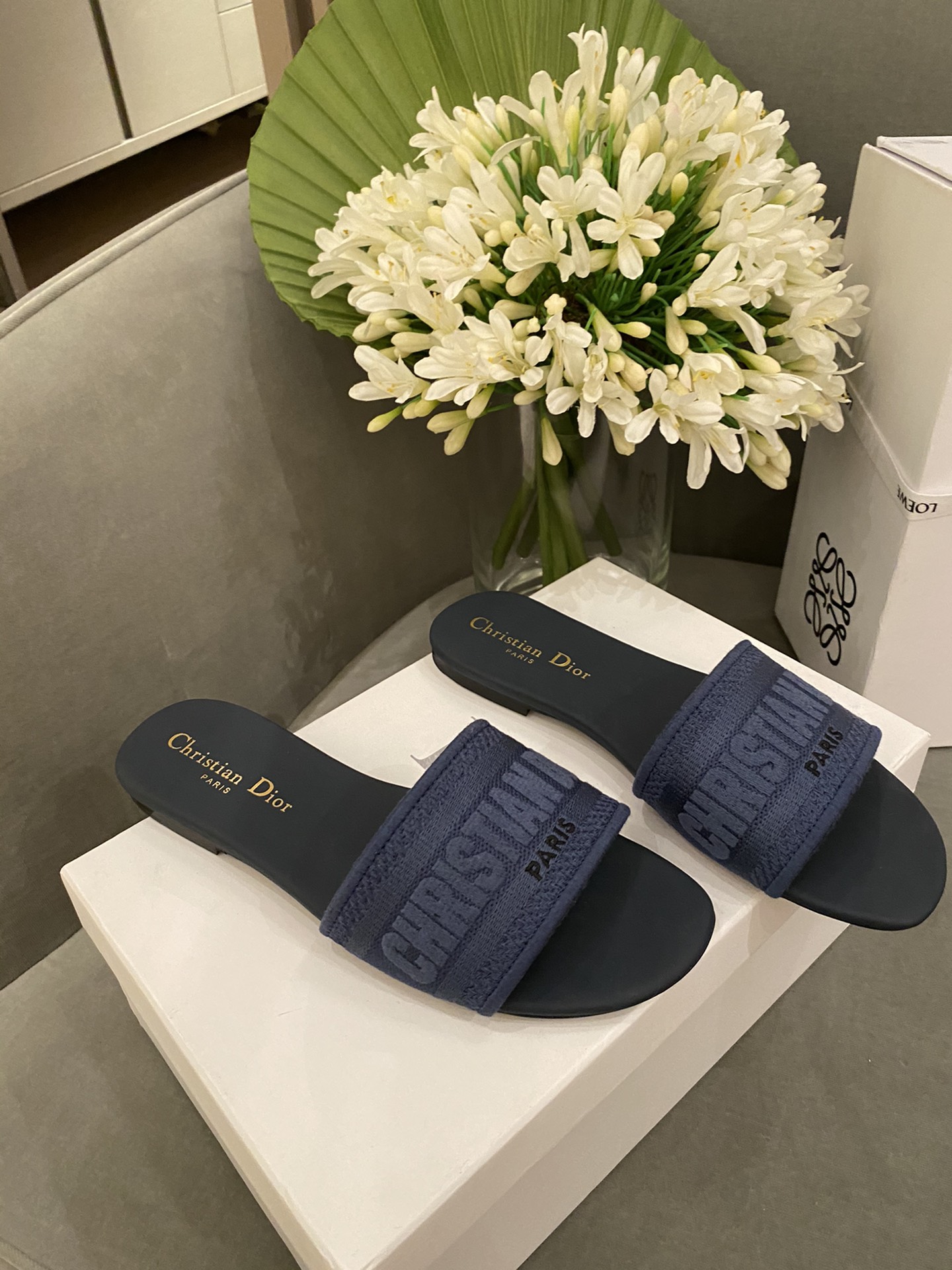D*or slippers