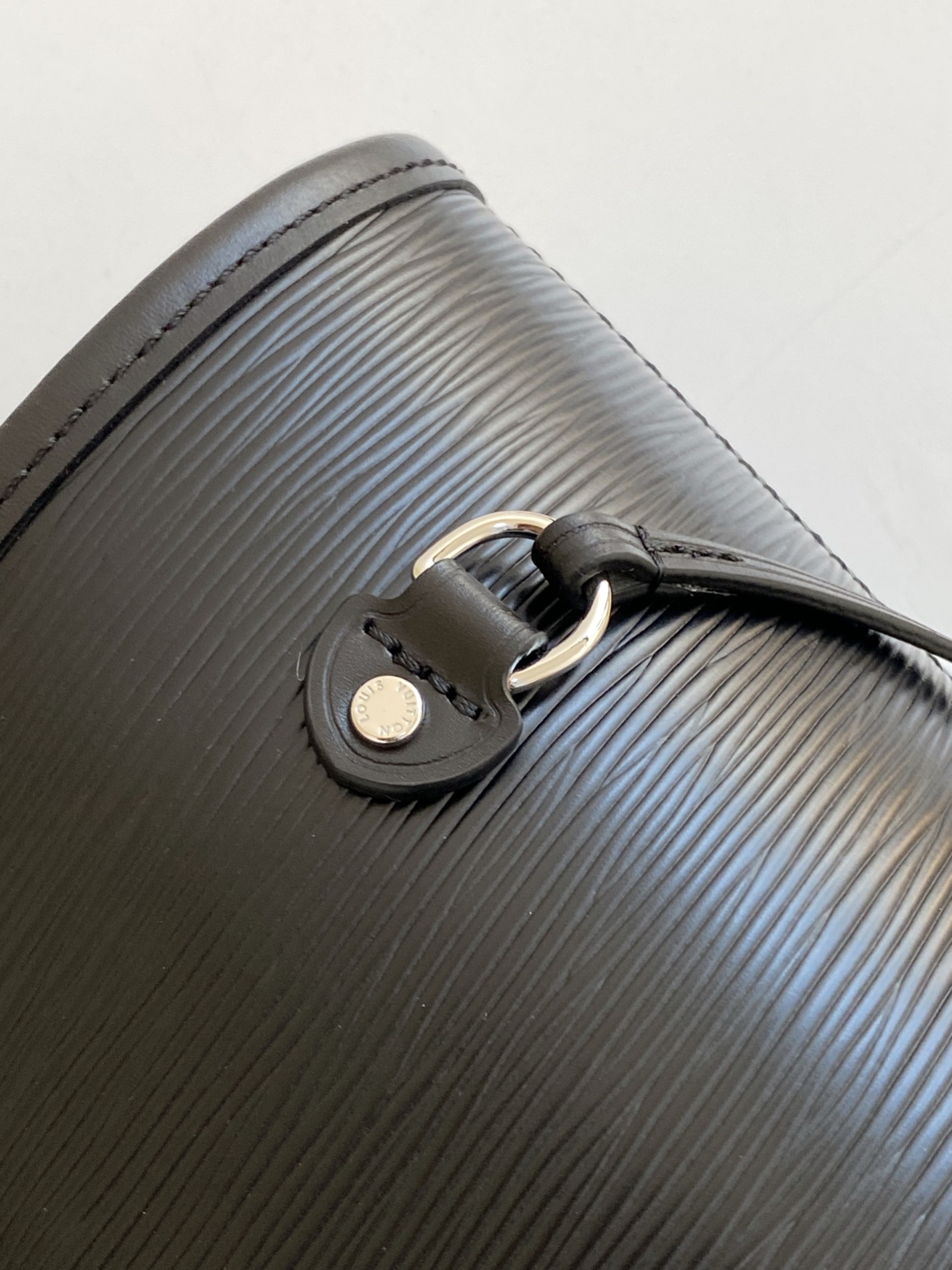 l0*is V*t0n neverfull mm-32*29*17cm