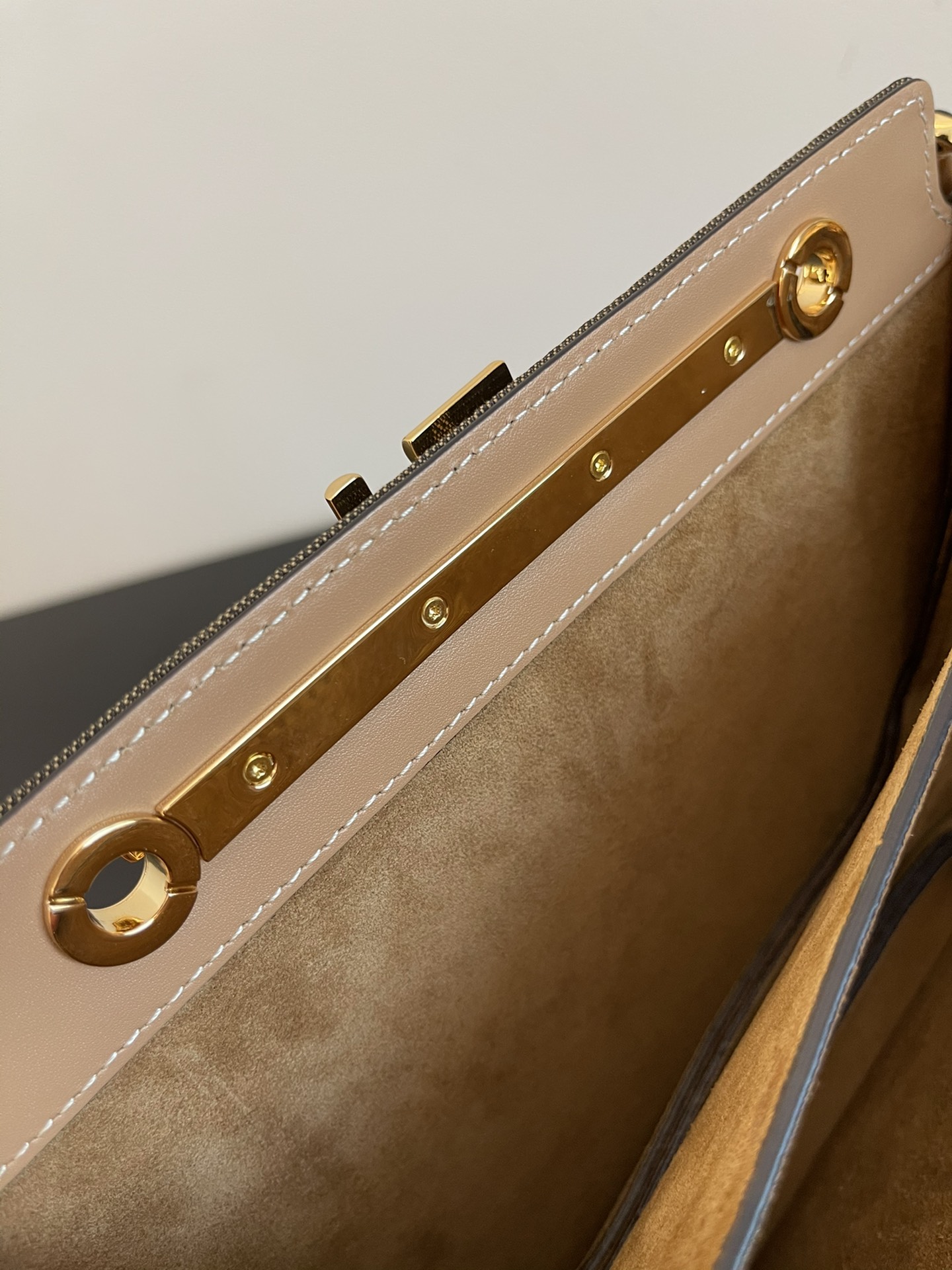 F**di touch handbags-26.5*19*10cm