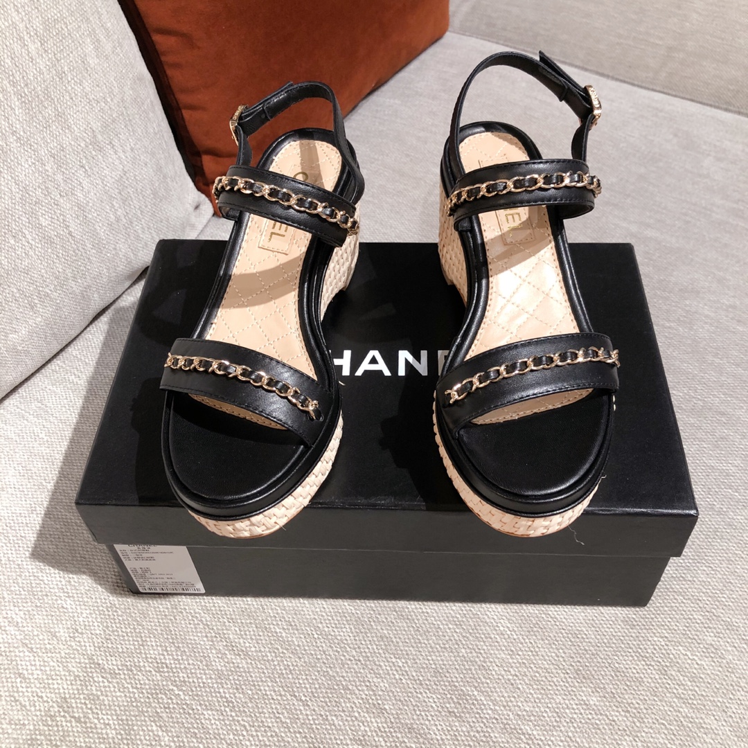 Ch@nel Heels