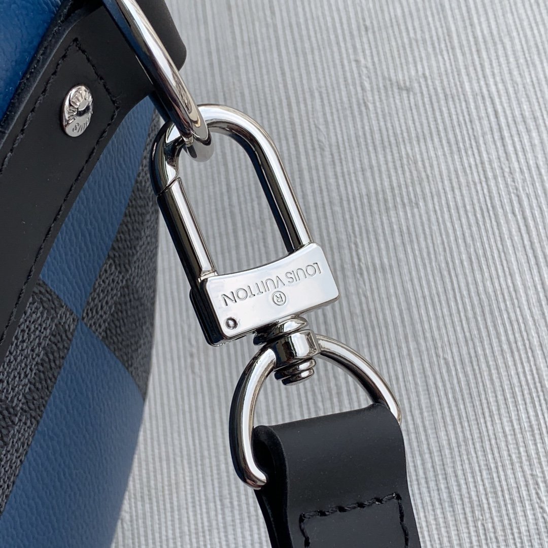 l0*is V*t0n keepall 50