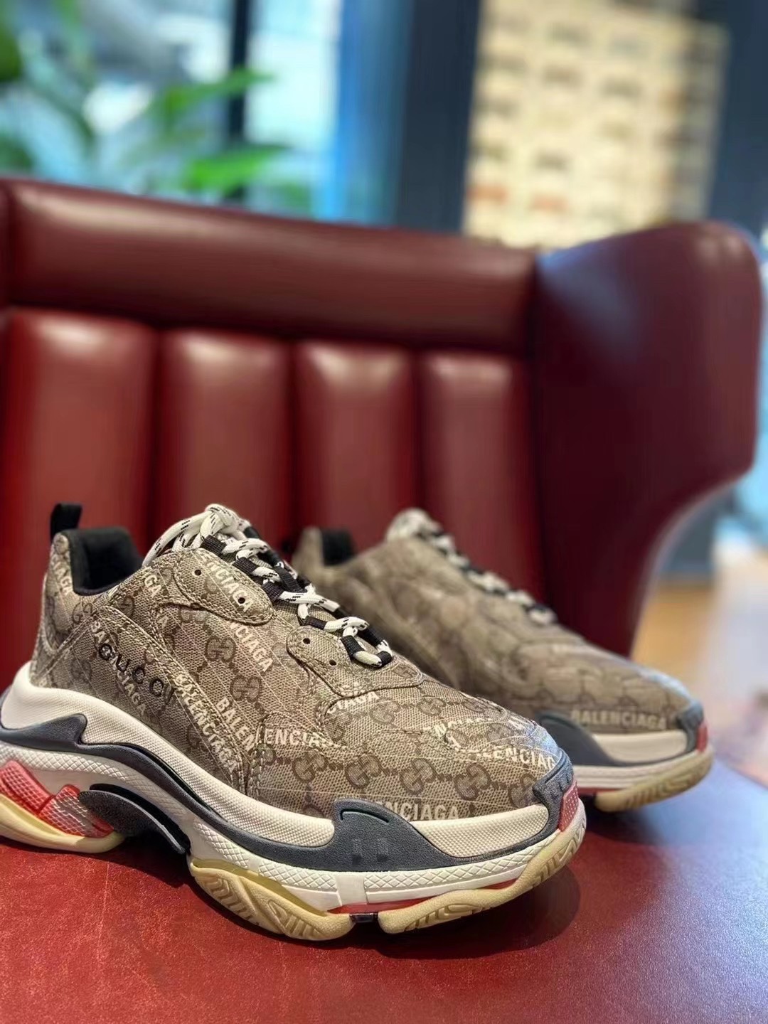 ba*len*cia*ga triple sneakers&G*u*i