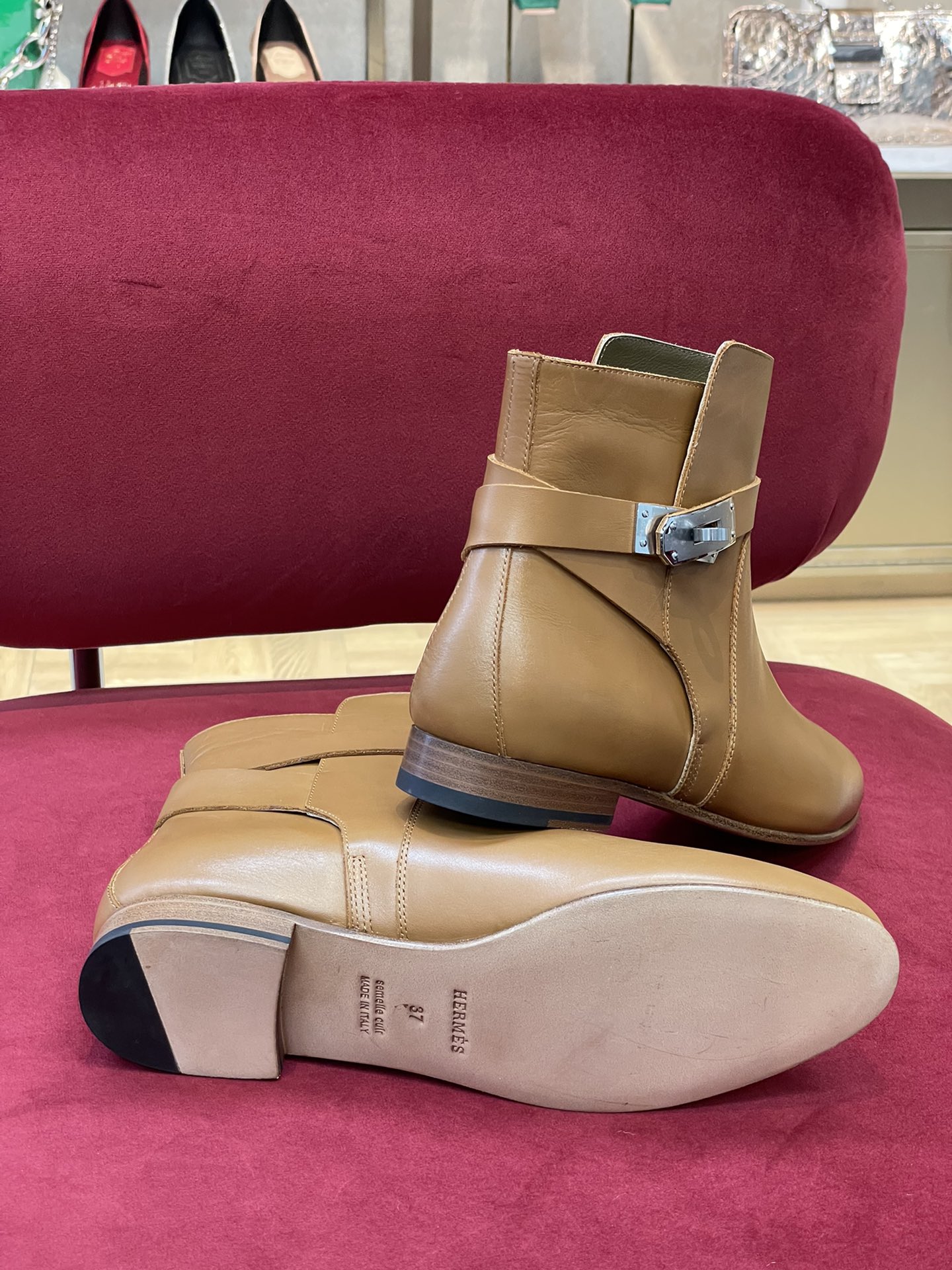 H**mes boots