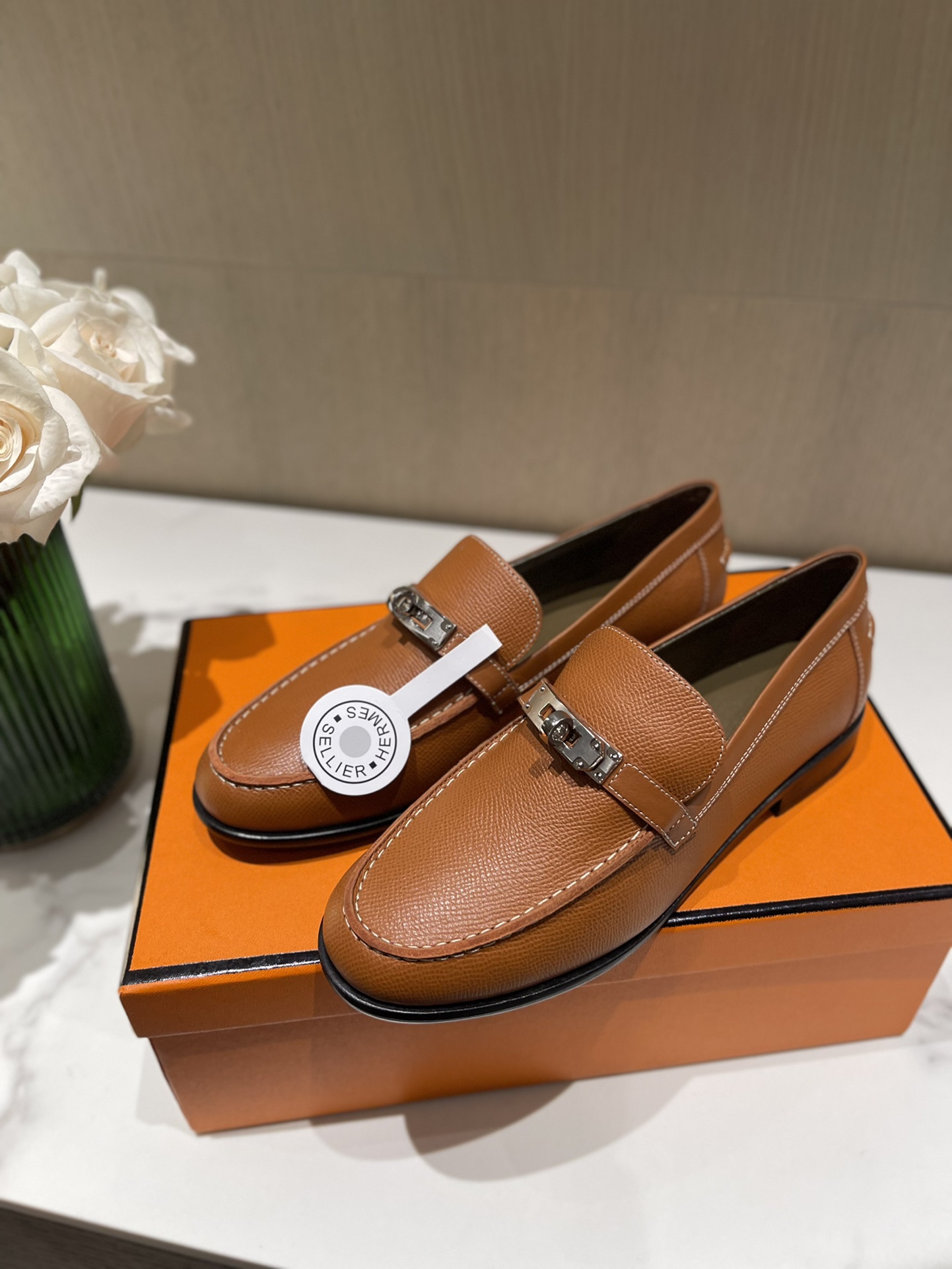 H**mes loafers(eu35-eu40)